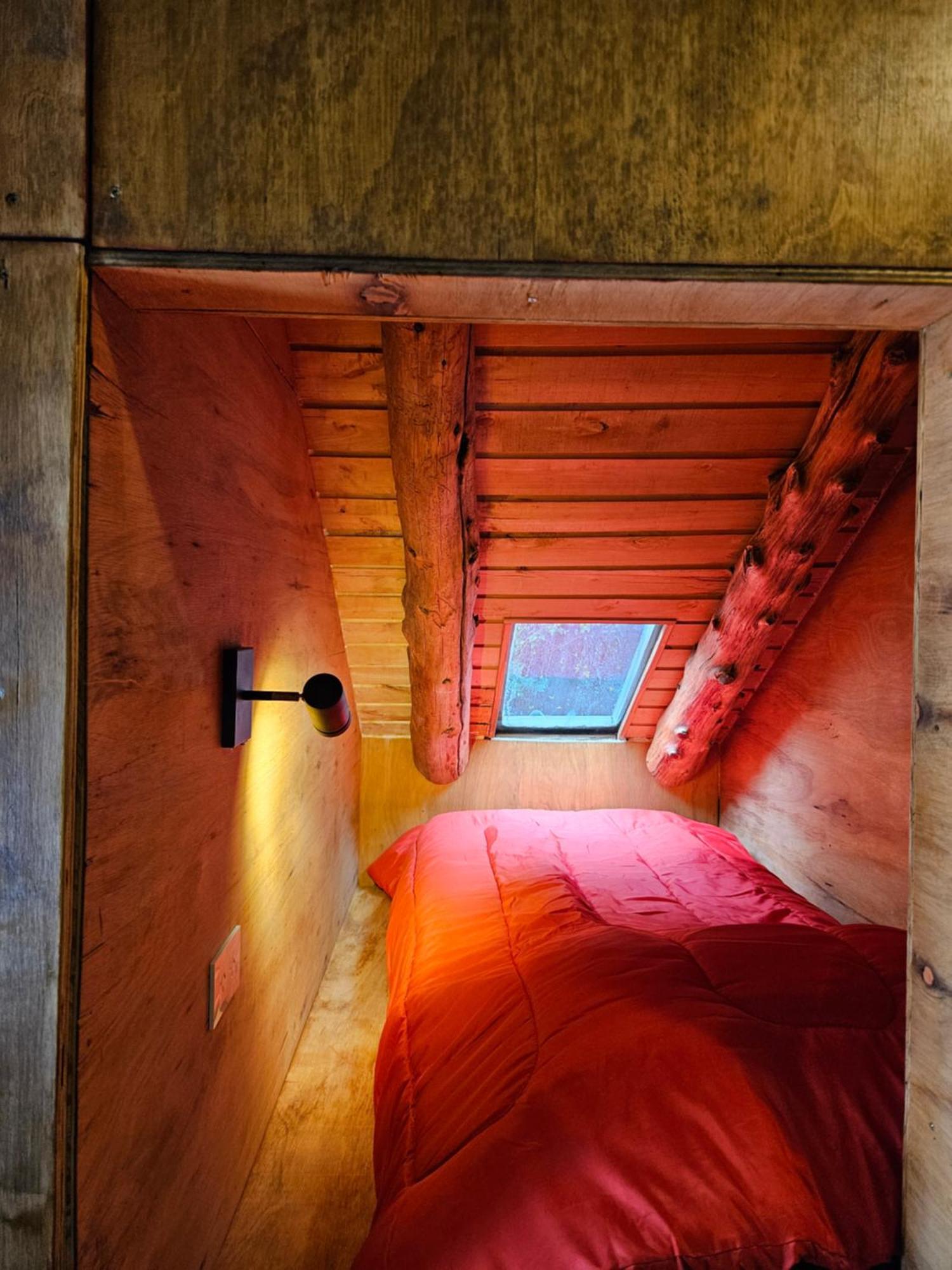 Hostel Capsula Refugio Oeste Сан Карлос де Барилоче Екстериор снимка