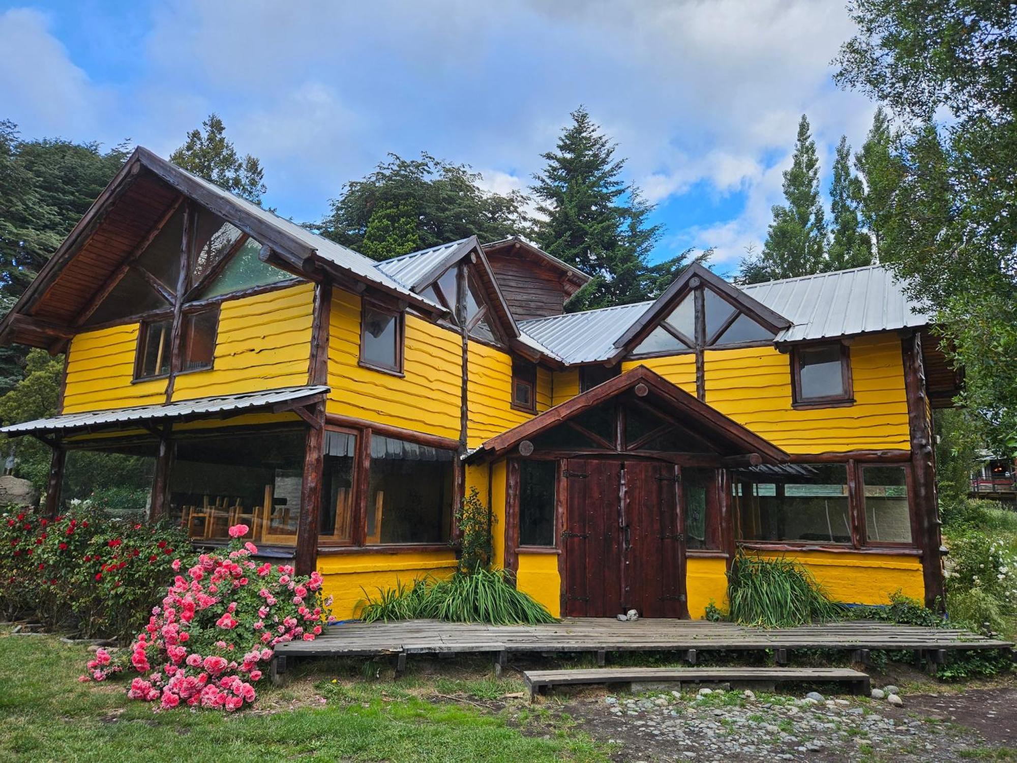 Hostel Capsula Refugio Oeste Сан Карлос де Барилоче Екстериор снимка