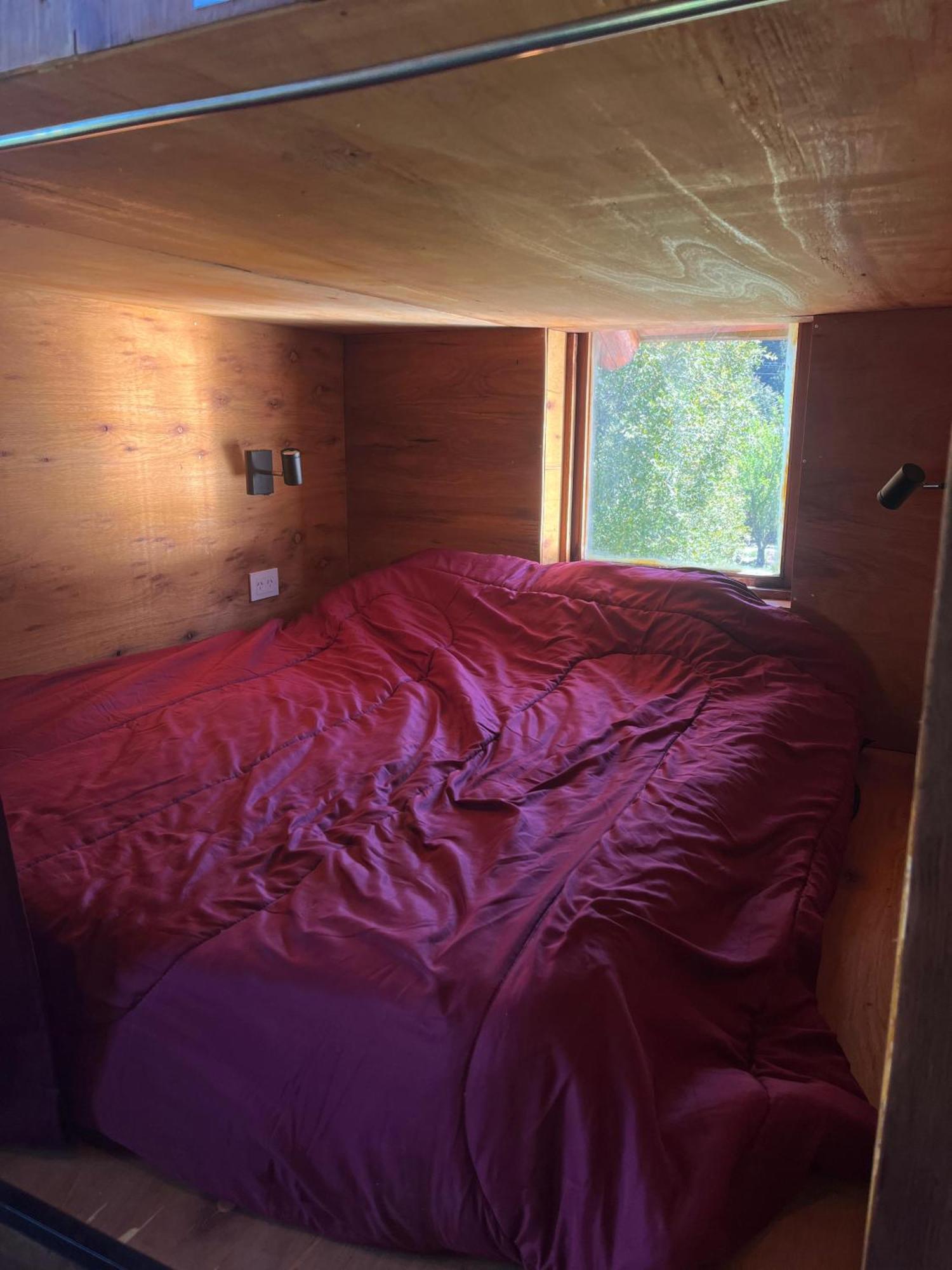 Hostel Capsula Refugio Oeste Сан Карлос де Барилоче Екстериор снимка