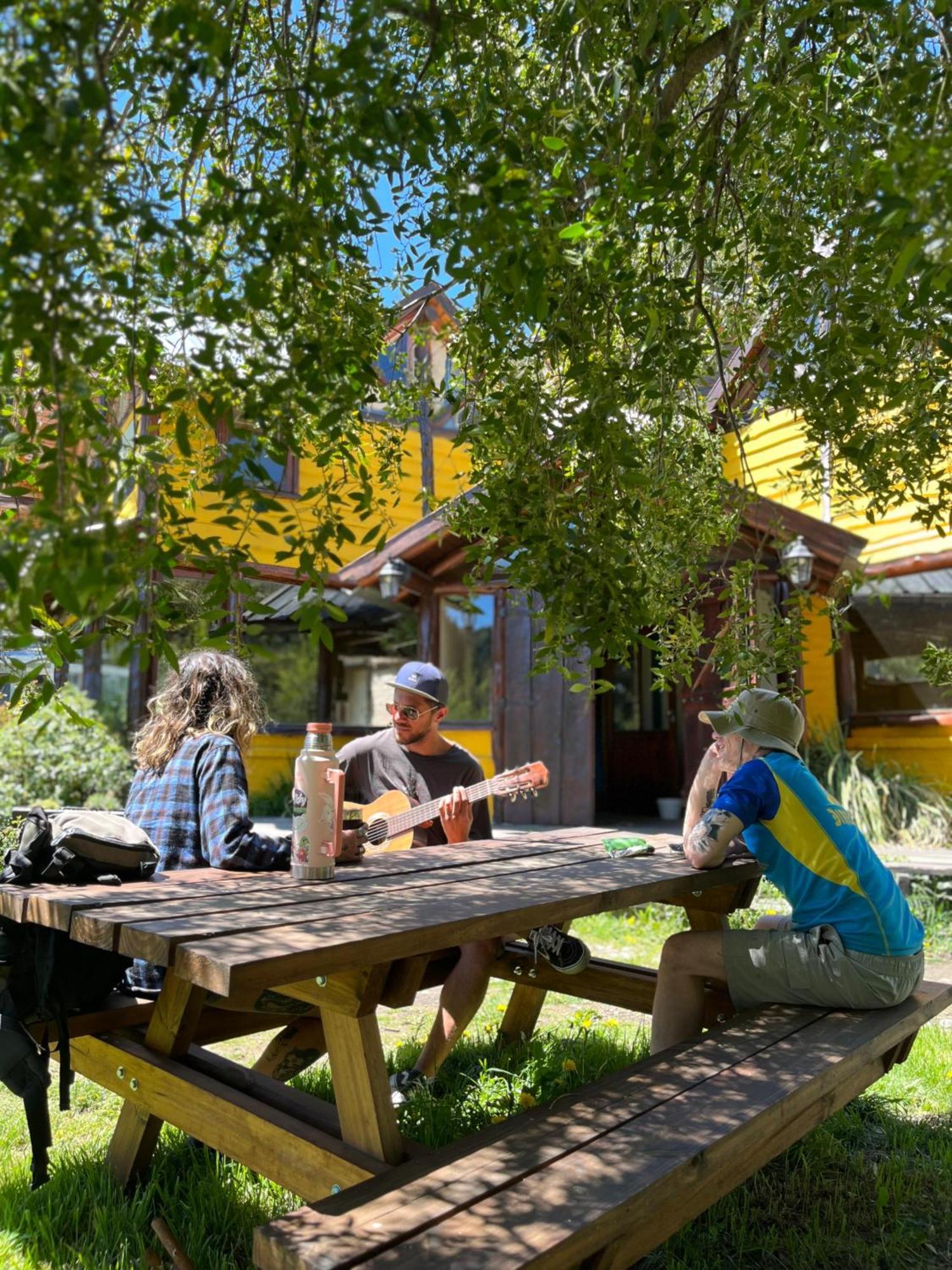 Hostel Capsula Refugio Oeste Сан Карлос де Барилоче Екстериор снимка